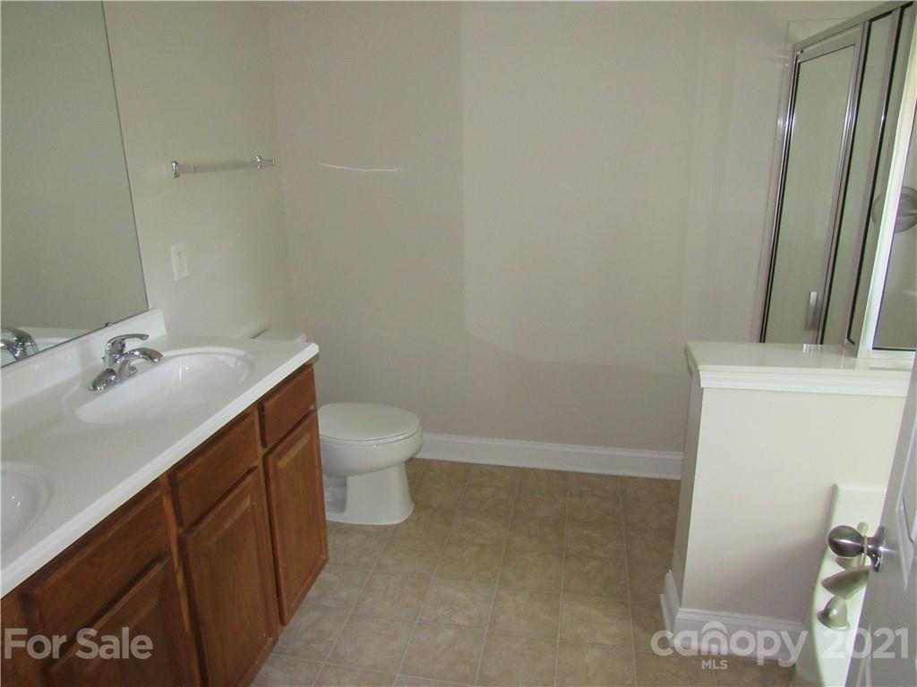 1435 Southern Sugar Drive Charlotte NC 28262