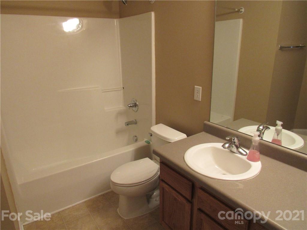 1435 Southern Sugar Drive Charlotte NC 28262