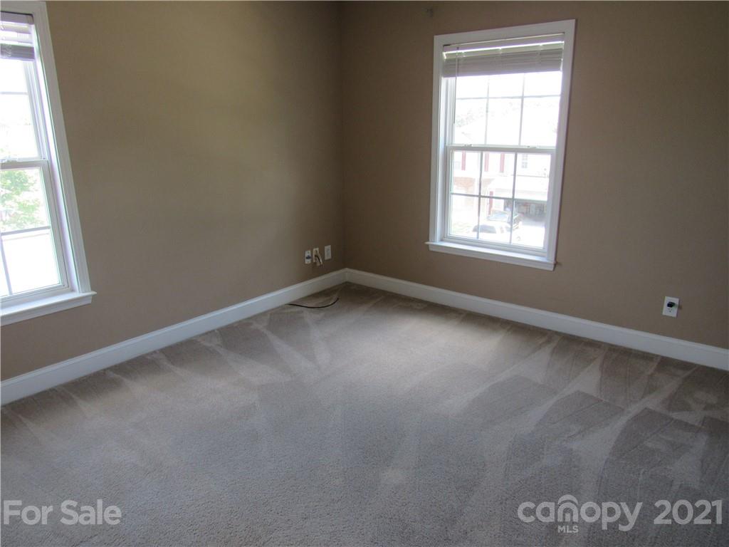 1435 Southern Sugar Drive Charlotte NC 28262