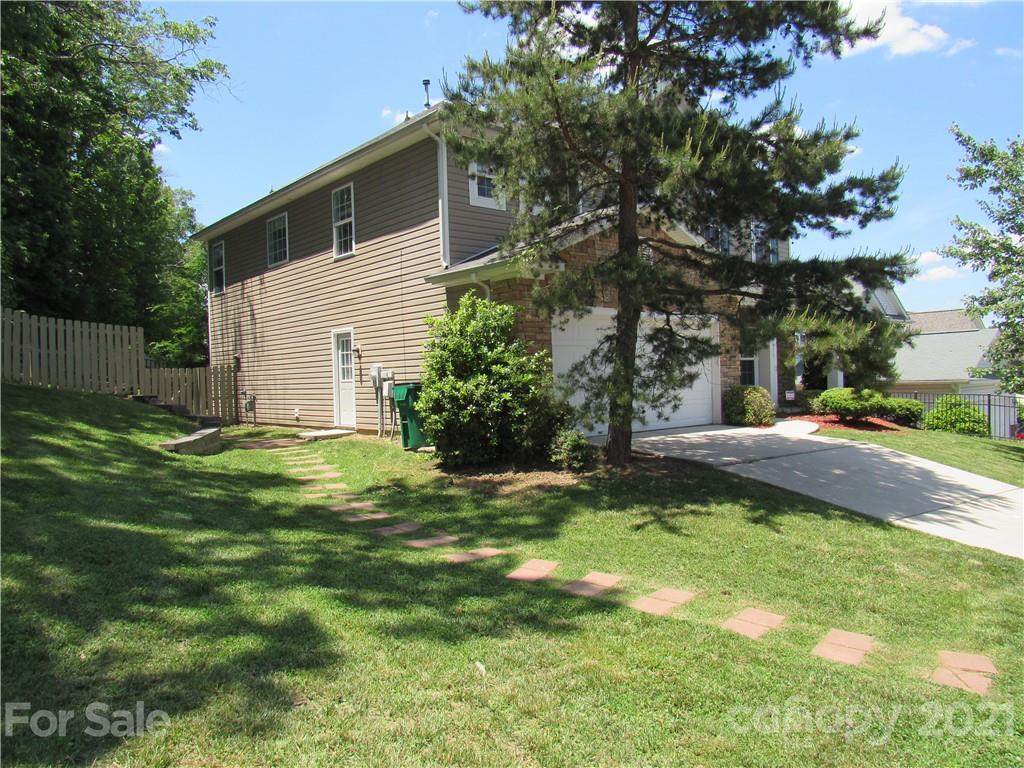 1435 Southern Sugar Drive Charlotte NC 28262