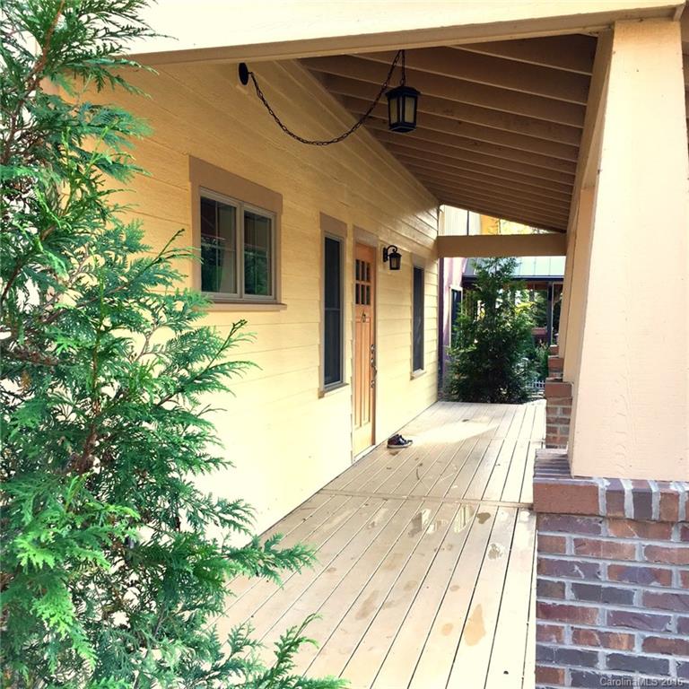 54 Sulphur Springs Road Asheville NC 28806