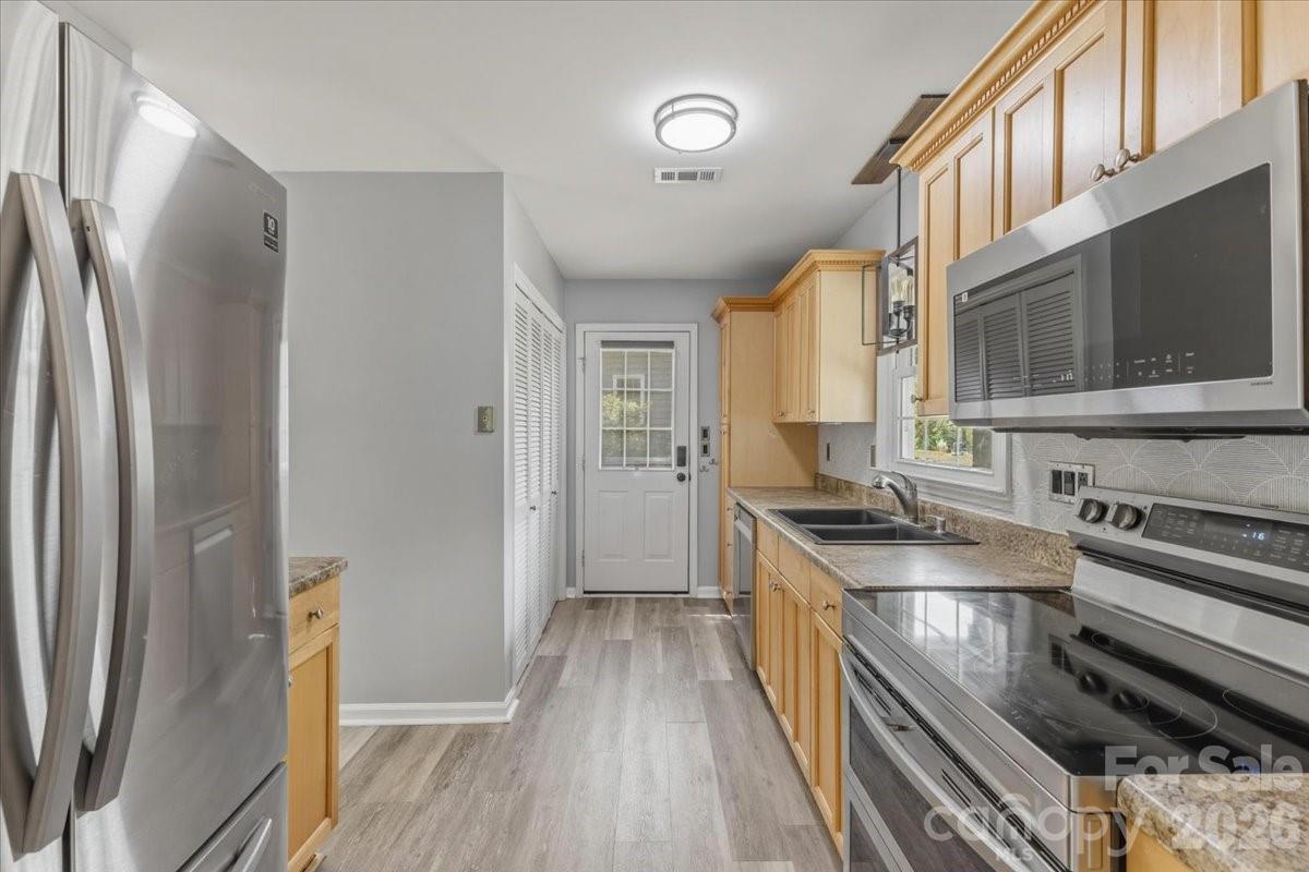 2516 Turnberry Lane Charlotte NC 28210