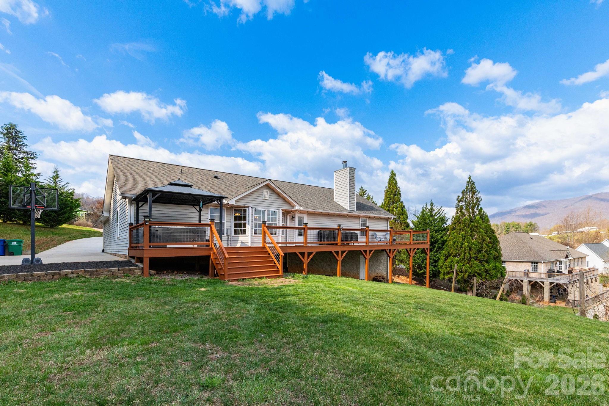 21 S Lindon Cove Road Candler NC 28715