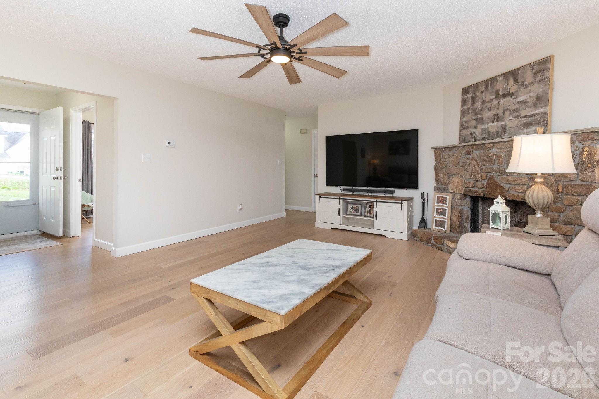 21 S Lindon Cove Road Candler NC 28715
