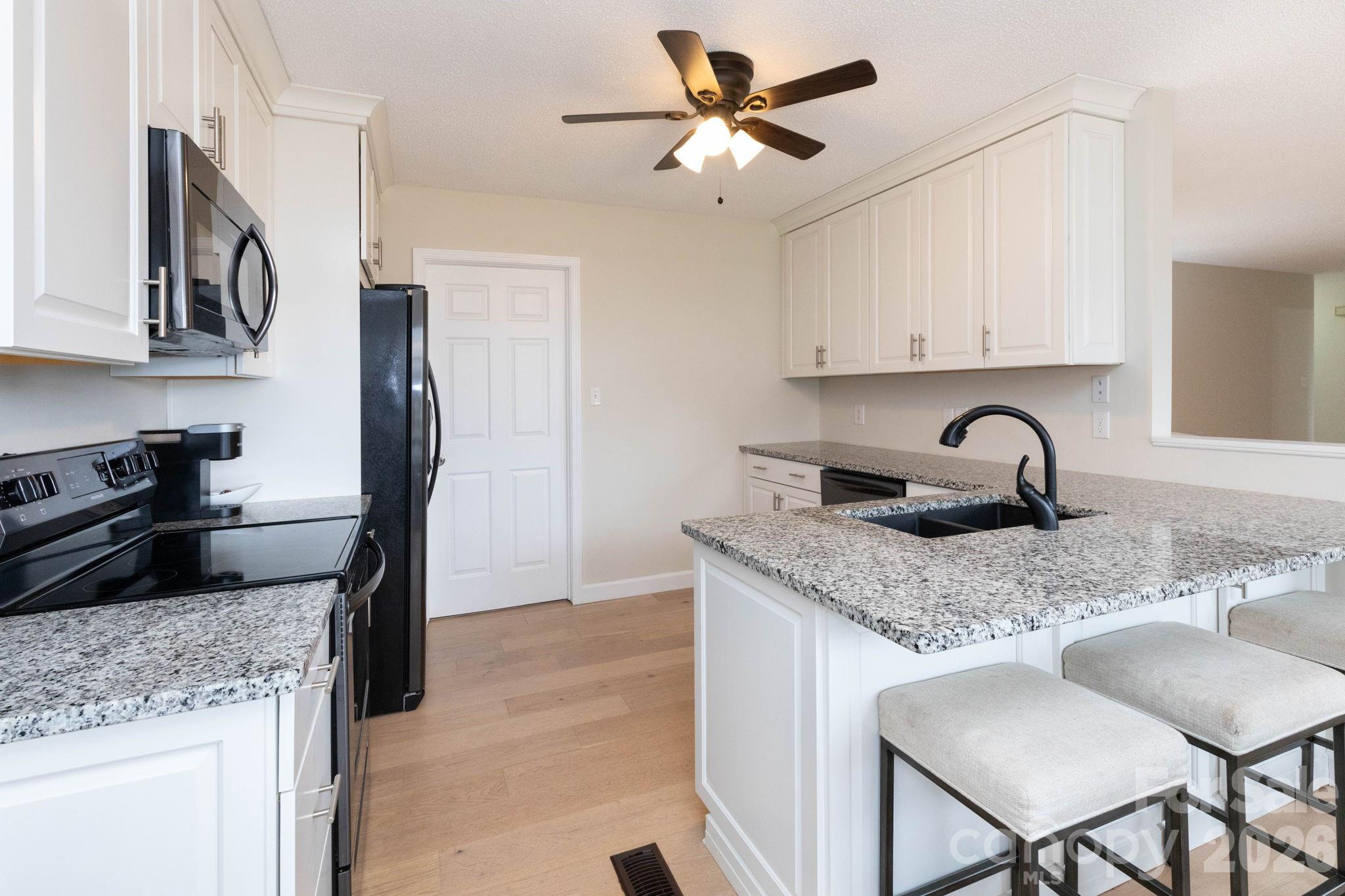 21 S Lindon Cove Road Candler NC 28715