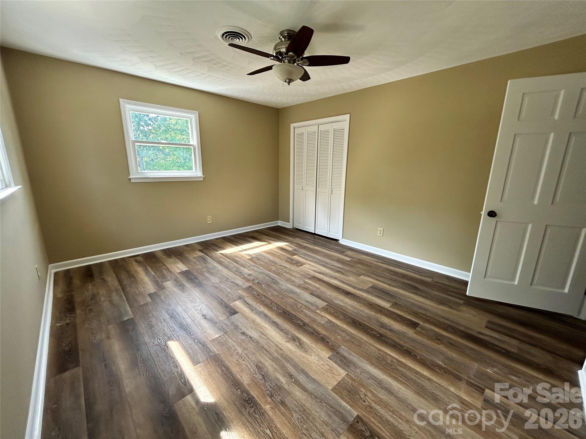 1162 Broadway Street Claremont NC 28610