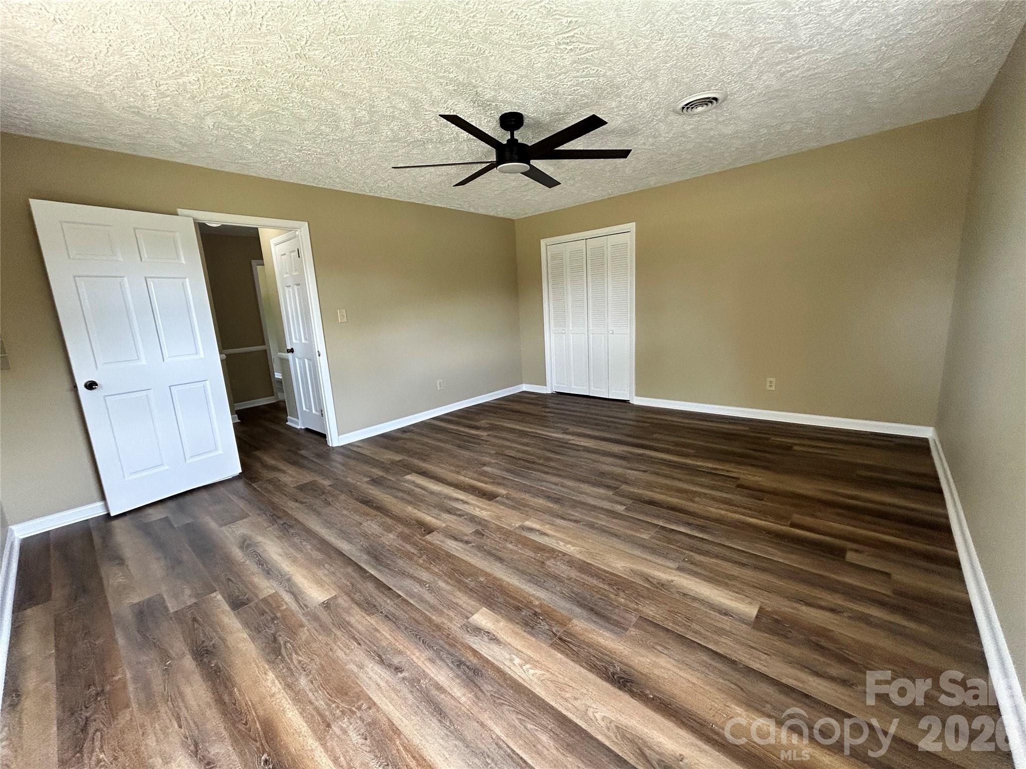 1162 Broadway Street Claremont NC 28610