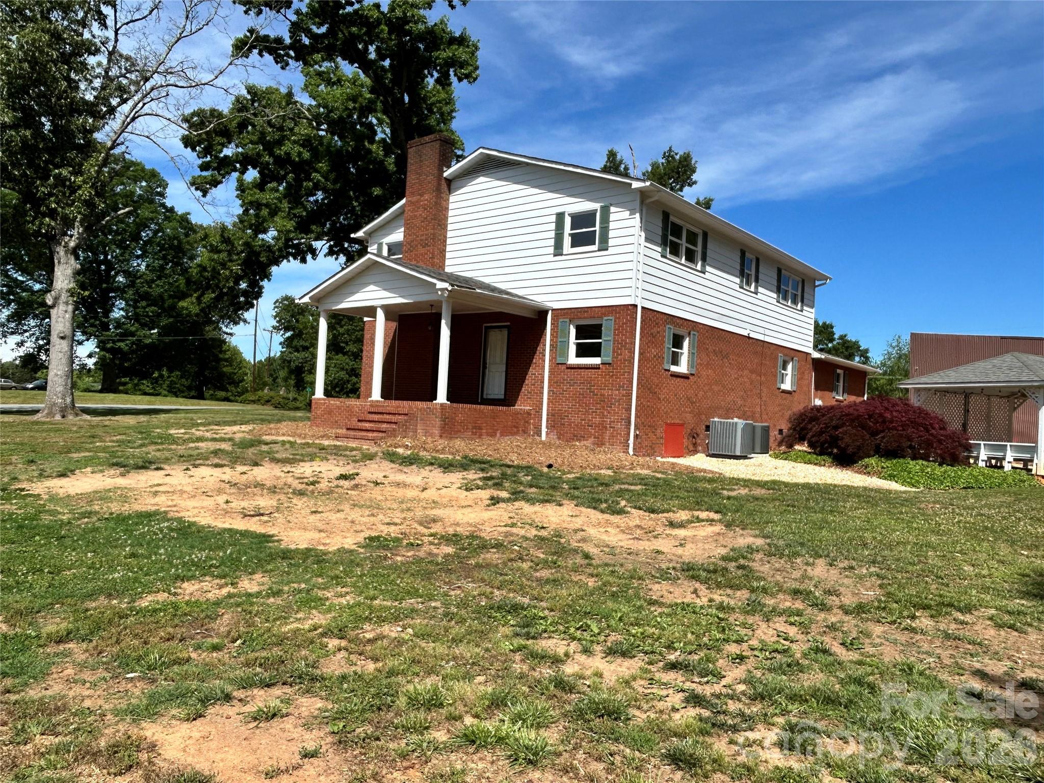 1162 Broadway Street Claremont NC 28610