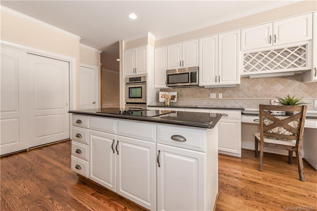 5738 Ballinard Lane Charlotte NC 28277