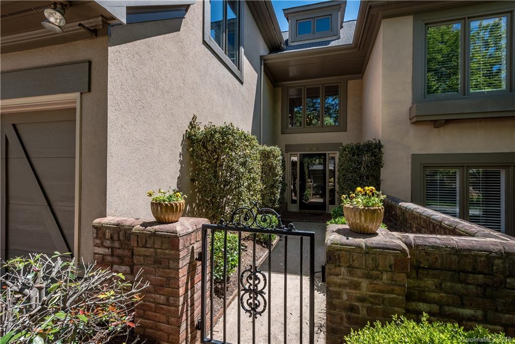 5738 Ballinard Lane Charlotte NC 28277