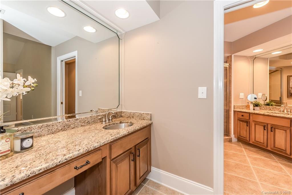 5738 Ballinard Lane Charlotte NC 28277