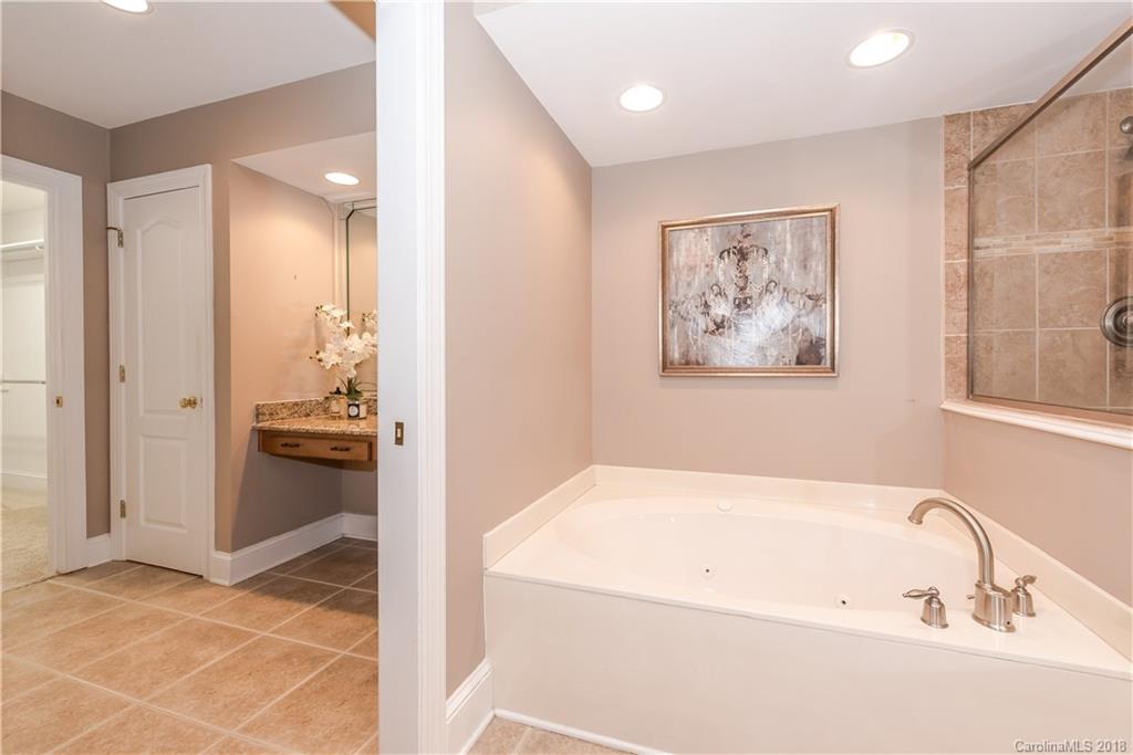 5738 Ballinard Lane Charlotte NC 28277