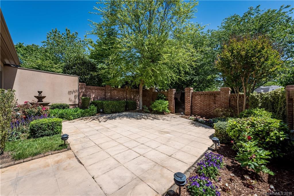 5738 Ballinard Lane Charlotte NC 28277
