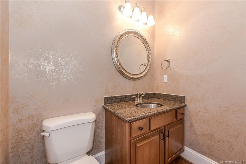 5738 Ballinard Lane Charlotte NC 28277