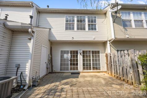 3228 Mannington Drive Charlotte NC 28270