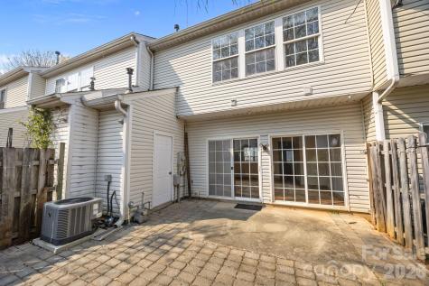 3228 Mannington Drive Charlotte NC 28270