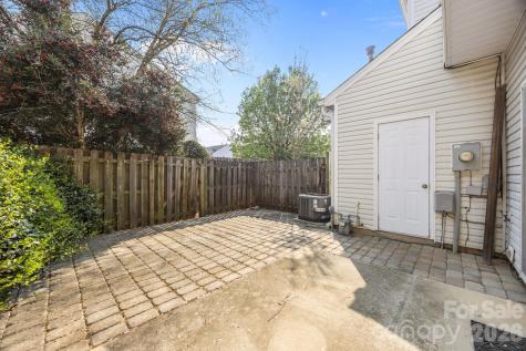 3228 Mannington Drive Charlotte NC 28270