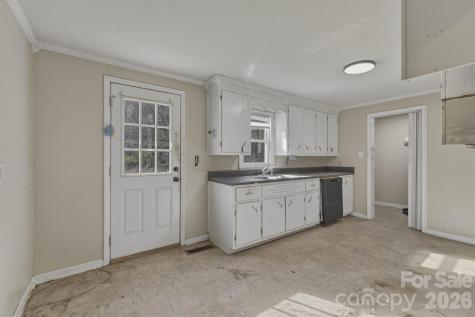 1553 Echo Drive Lenoir NC 28645