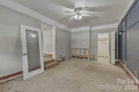 1553 Echo Drive Lenoir NC 28645
