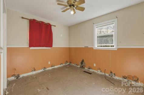 1553 Echo Drive Lenoir NC 28645