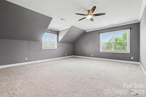 8455 Rosemary Way Harrisburg NC 28075