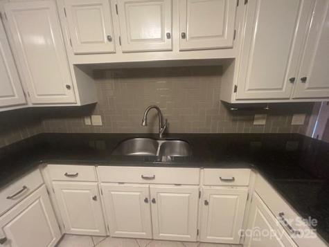 252 Deerfield Street SE Lenoir NC 28645