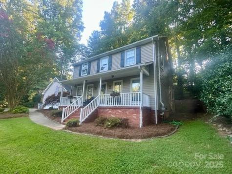 252 Deerfield Street SE Lenoir NC 28645