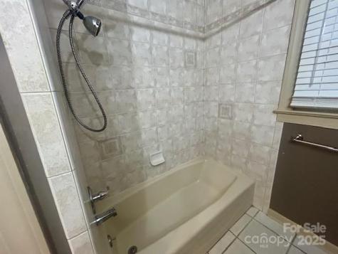 252 Deerfield Street SE Lenoir NC 28645