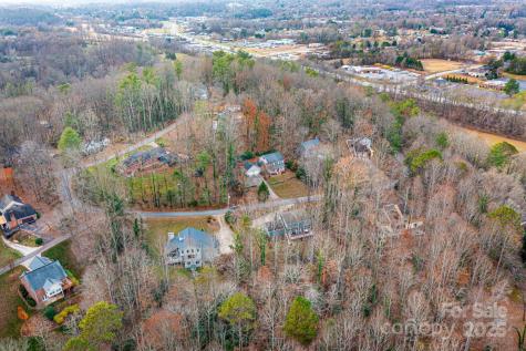 252 Deerfield Street SE Lenoir NC 28645