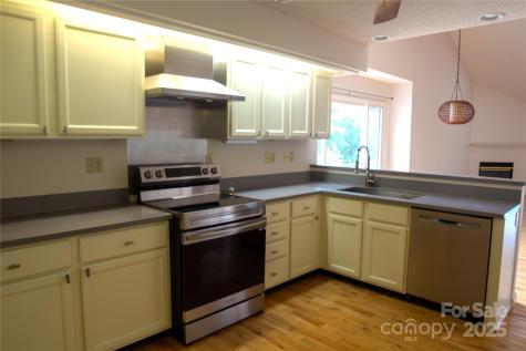 60 Park Avenue Street Asheville NC 28803