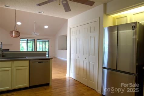 60 Park Avenue Street Asheville NC 28803