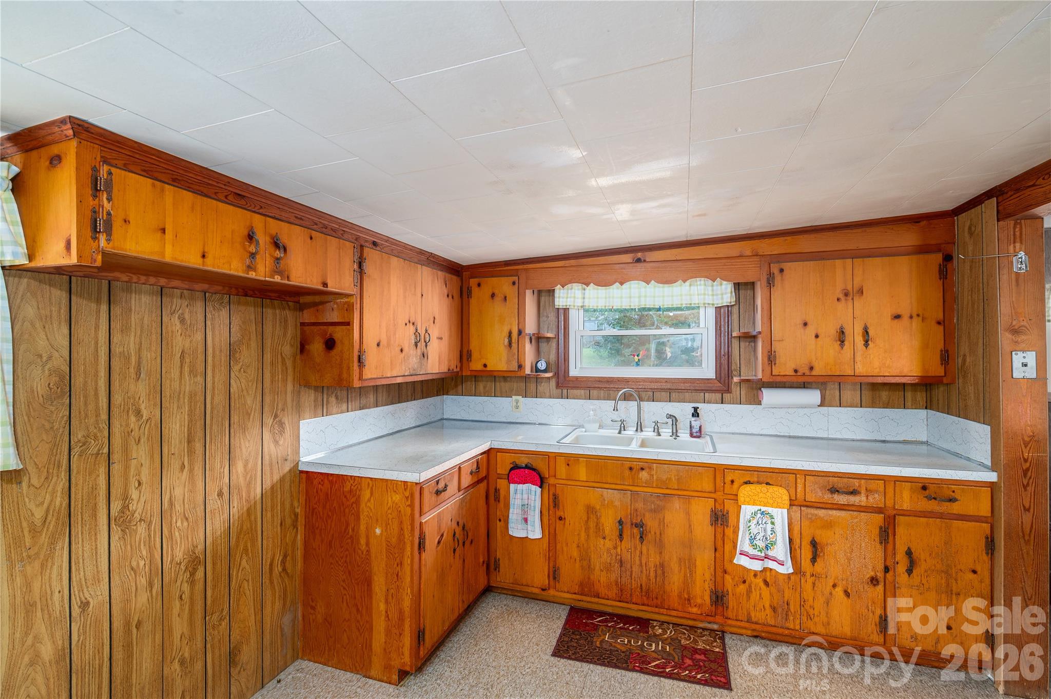2320 Claremont Road Newton NC 28658