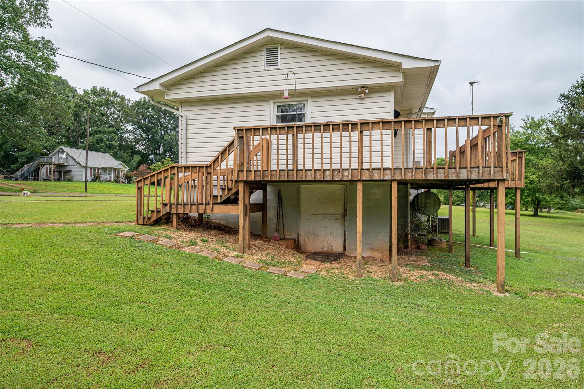2320 Claremont Road Newton NC 28658