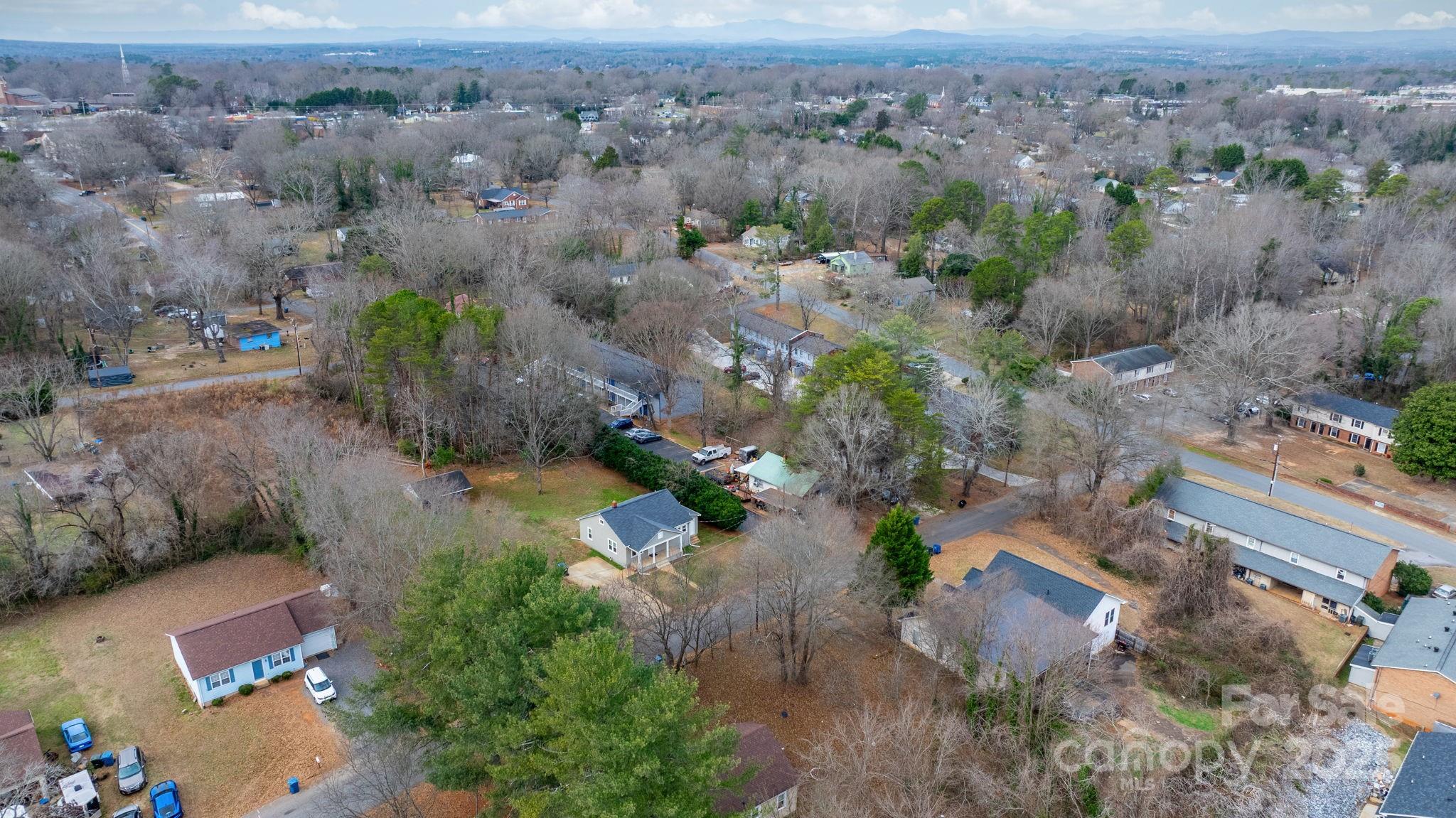 1529 4th Street NE Hickory NC 28601