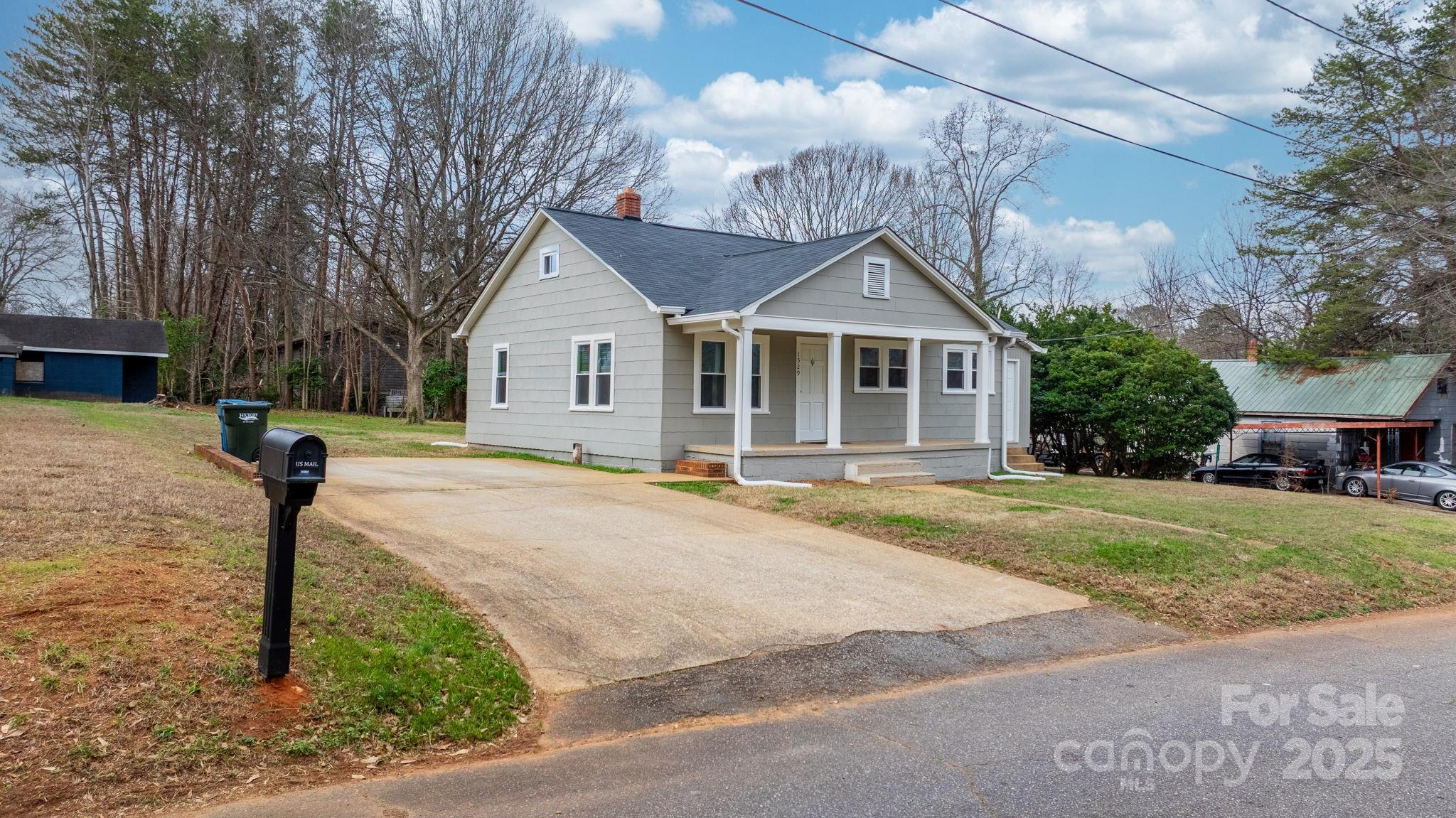 1529 4th Street NE Hickory NC 28601