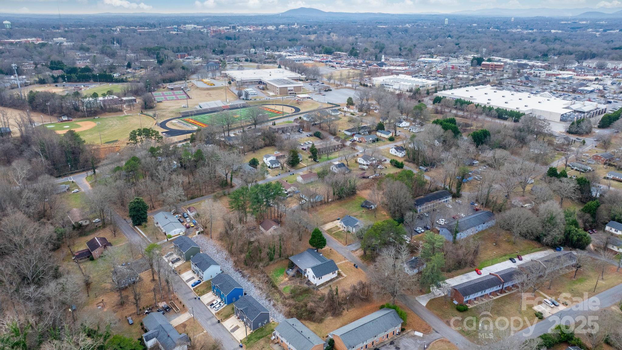 1529 4th Street NE Hickory NC 28601