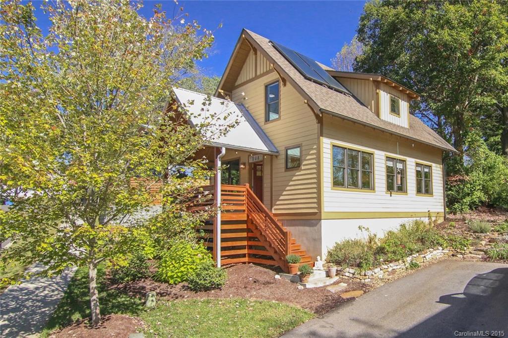 104 Estes Court Asheville NC 28806
