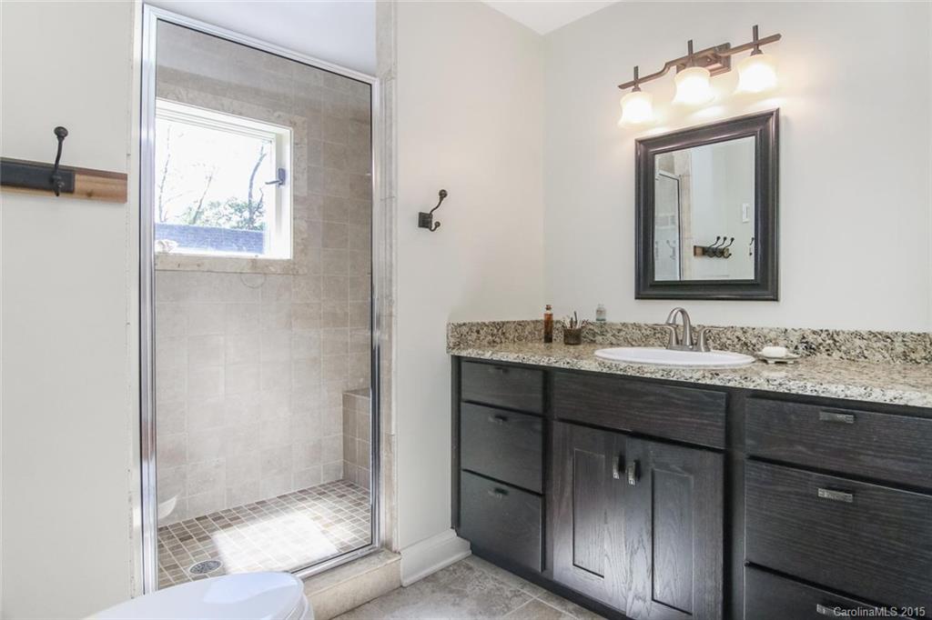 104 Estes Court Asheville NC 28806