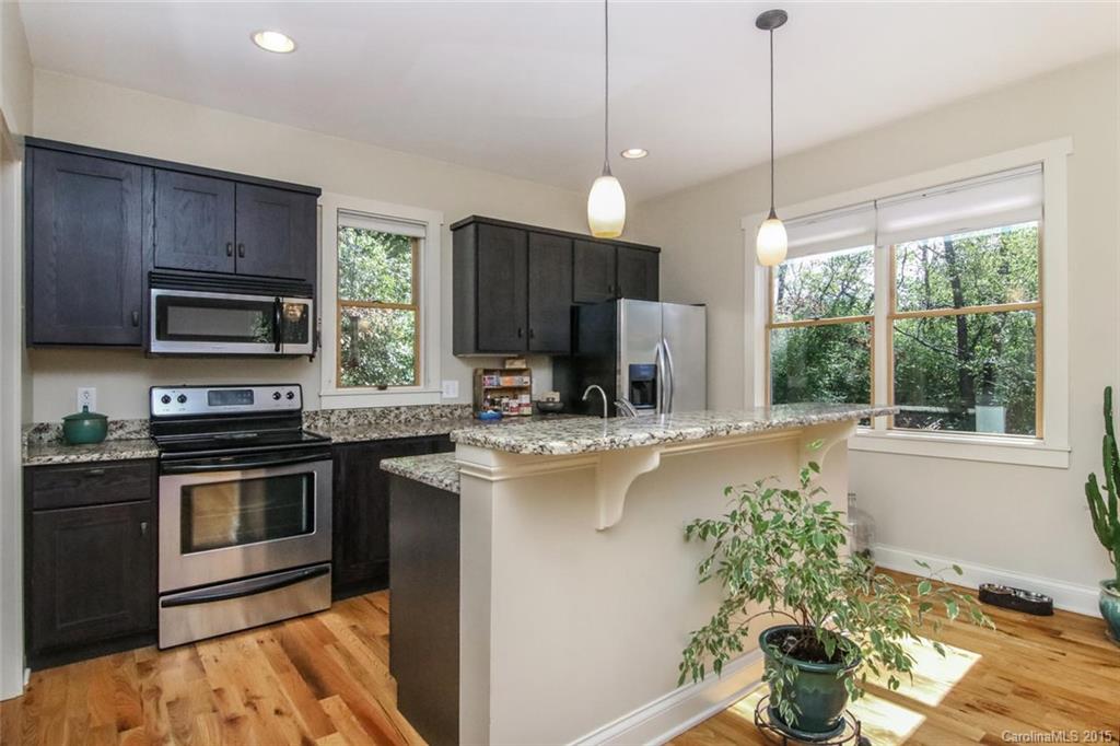 104 Estes Court Asheville NC 28806