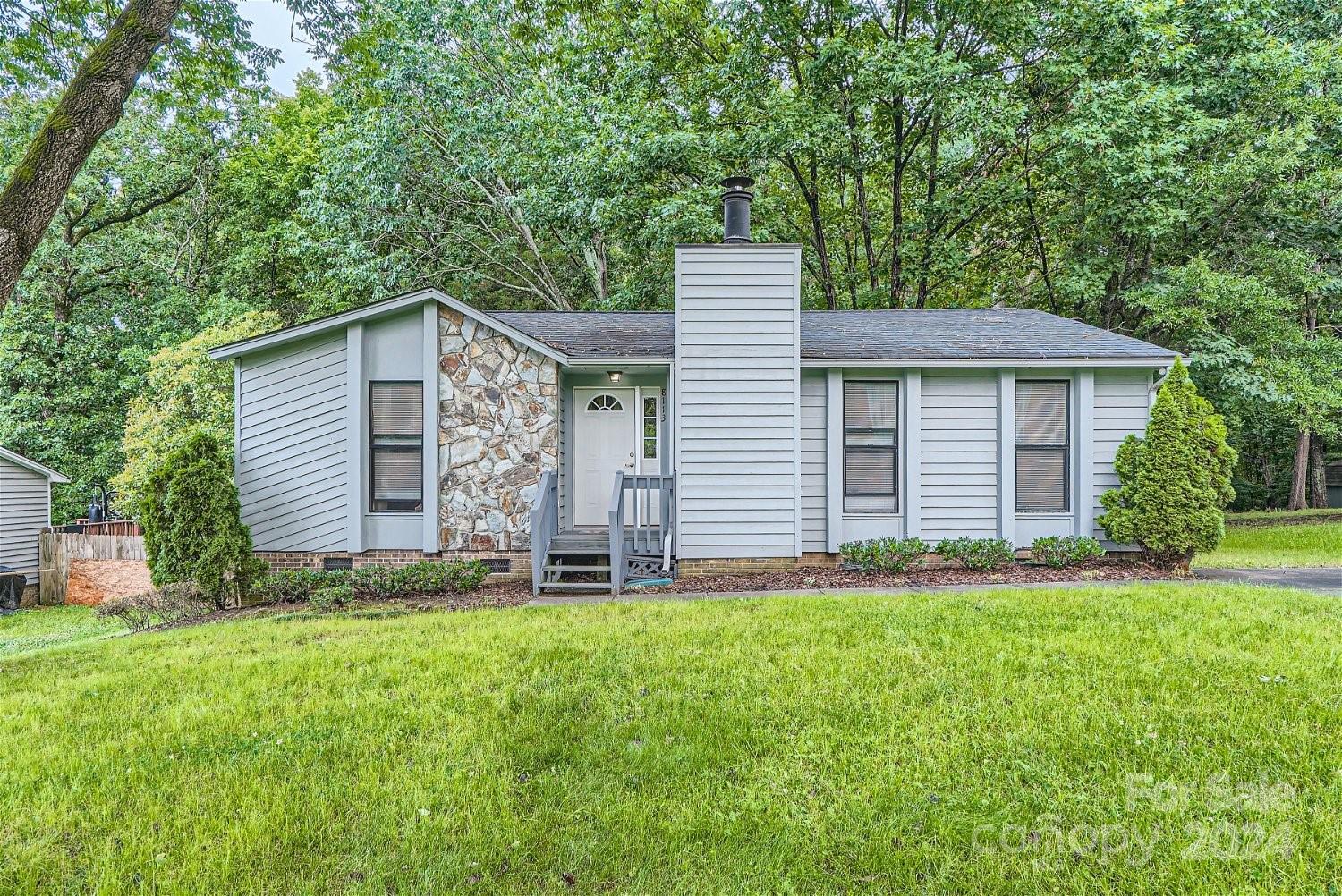 8113 Strawberry Point Drive Charlotte NC 28215