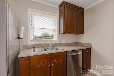 2101 Lamesa Court Lenoir NC 28645