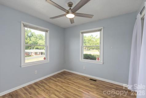 2101 Lamesa Court Lenoir NC 28645