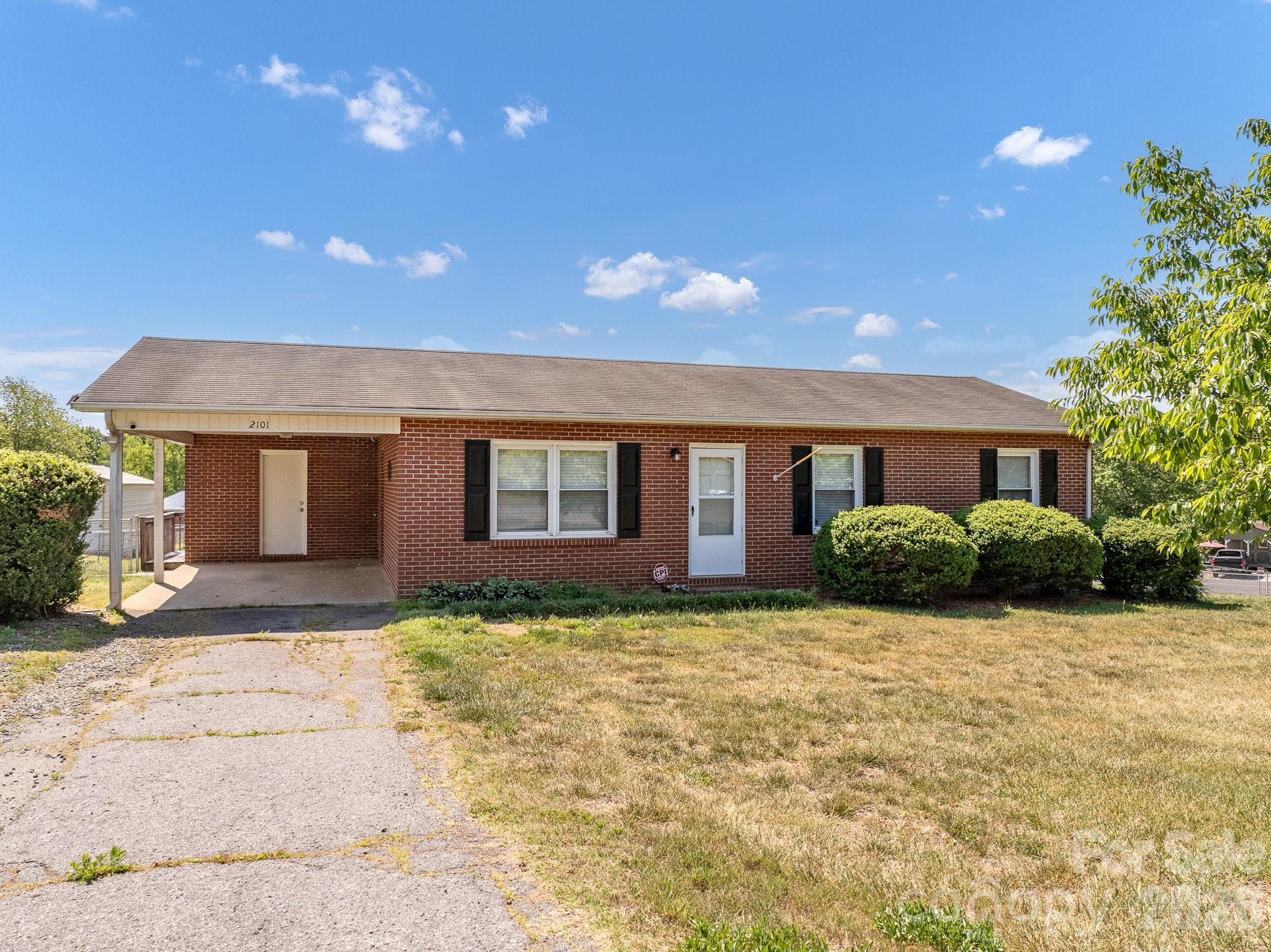 2101 Lamesa Court Lenoir NC 28645
