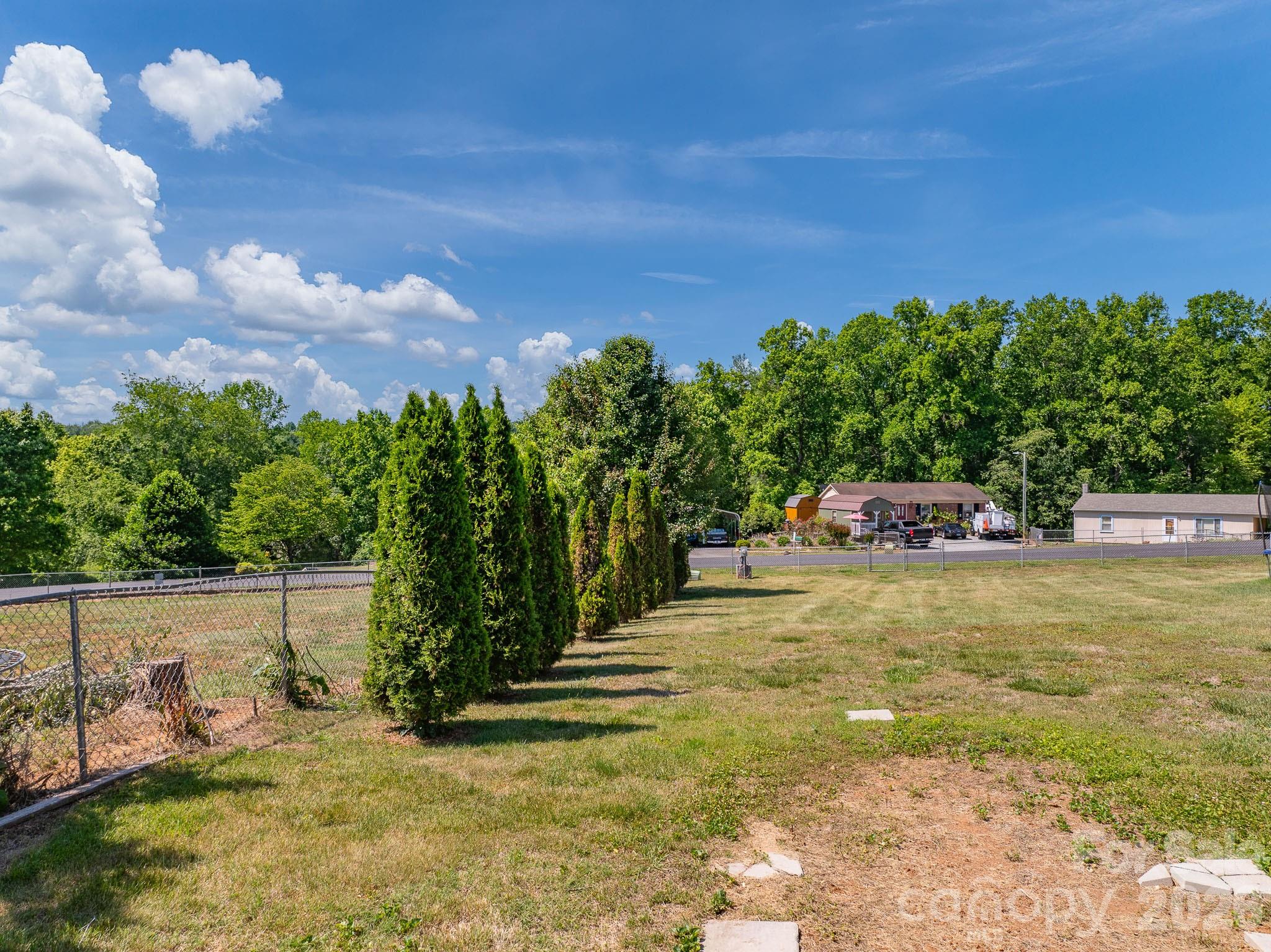 2101 Lamesa Court Lenoir NC 28645