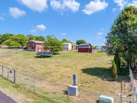 2101 Lamesa Court Lenoir NC 28645