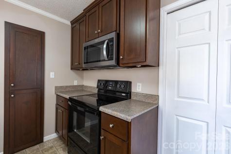 2101 Lamesa Court Lenoir NC 28645