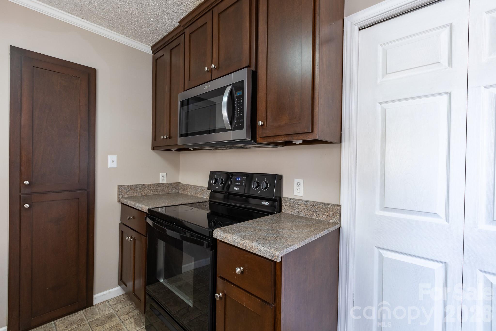 2101 Lamesa Court Lenoir NC 28645