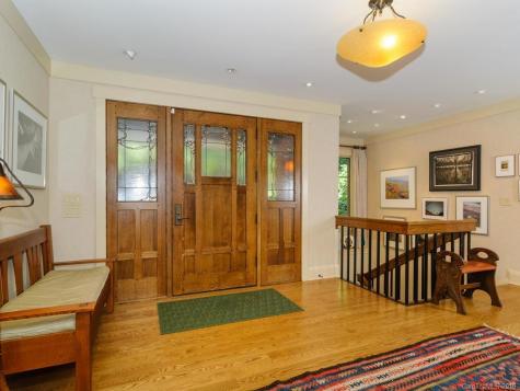 24 Westhaven Drive Asheville NC 28804