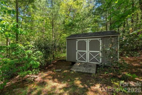 349 Freedom Trail Court Zirconia NC 28790