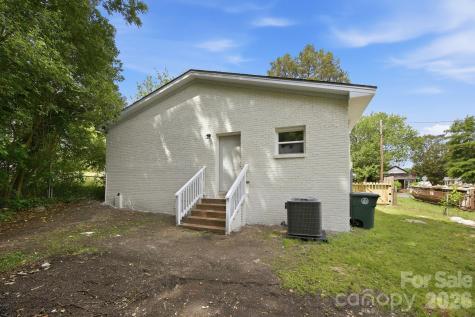 304 Ashford Street Chester SC 29706
